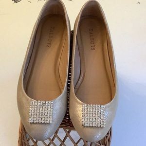 Talbots Rhinestone Platinum Flats size 7.5 M very nice Condition